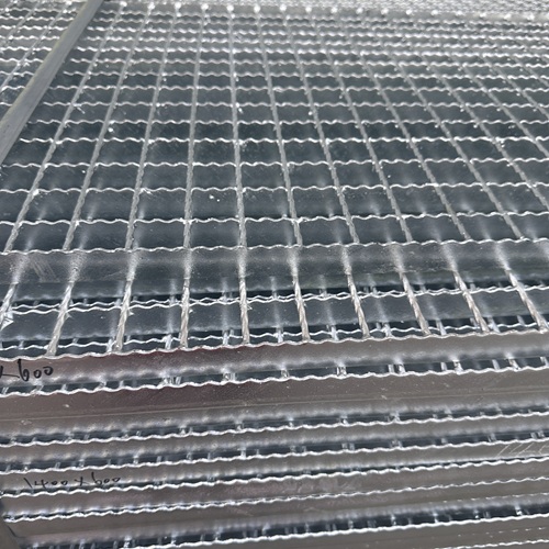 鋼格柵板采購避坑指南，別再被忽悠