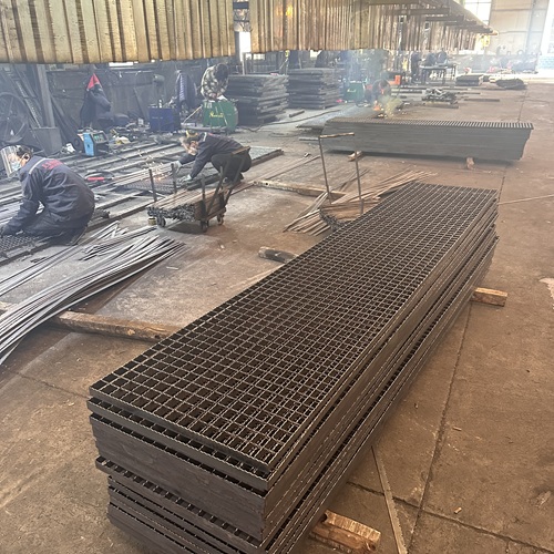 鋼格柵板的“神奇魔法”，讓施工效率翻倍