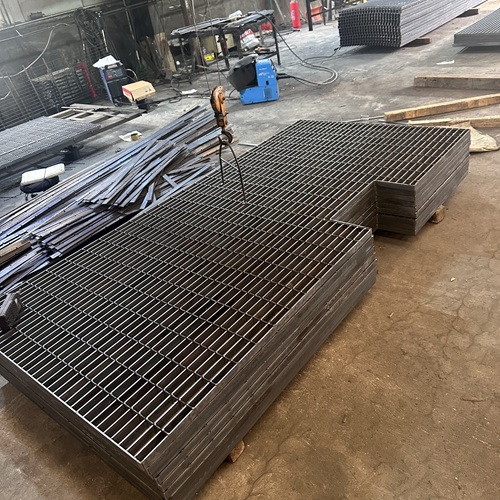 鋼格板使用中易忽視的維護細節(jié)，延長壽命靠它